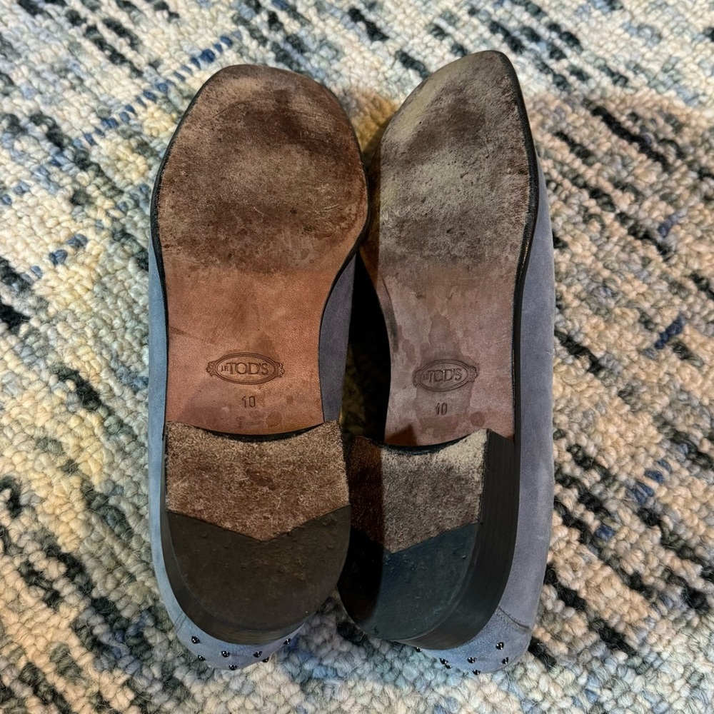 Tod’s Baby Powder Blue Suede Loafer Shoes, Size 10 - Picture 10 of 16